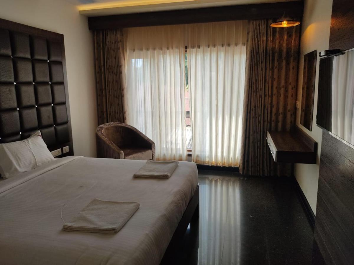 Hotel Vijayarani Tiruchirappalli Exterior foto
